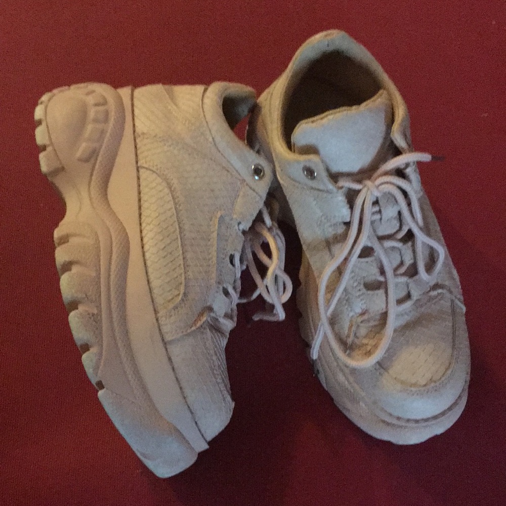 Blush platforms sneakers